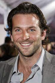 Bradley Cooper Net Worth, Wife, Girlfriend, Age & Height